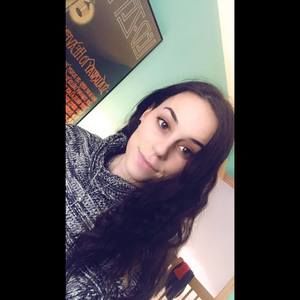 Meet your Posher, Steph